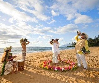 Verkleinert HA_Hochzeitsplaner_Muenchen_Hochzeit_Hawaii_Trauung_Hochze